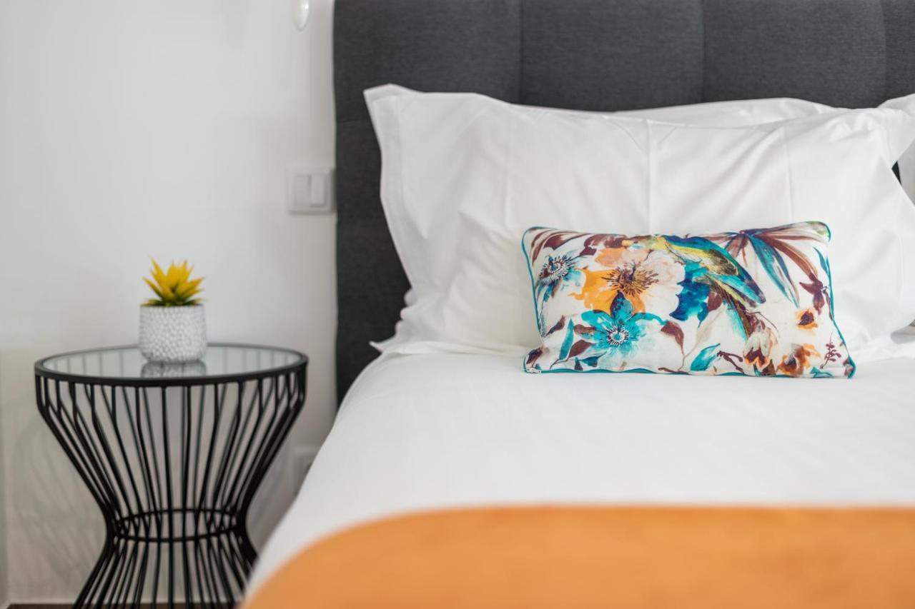 Duques Villa Luxury Guesthouse Lisbon Bagian luar foto