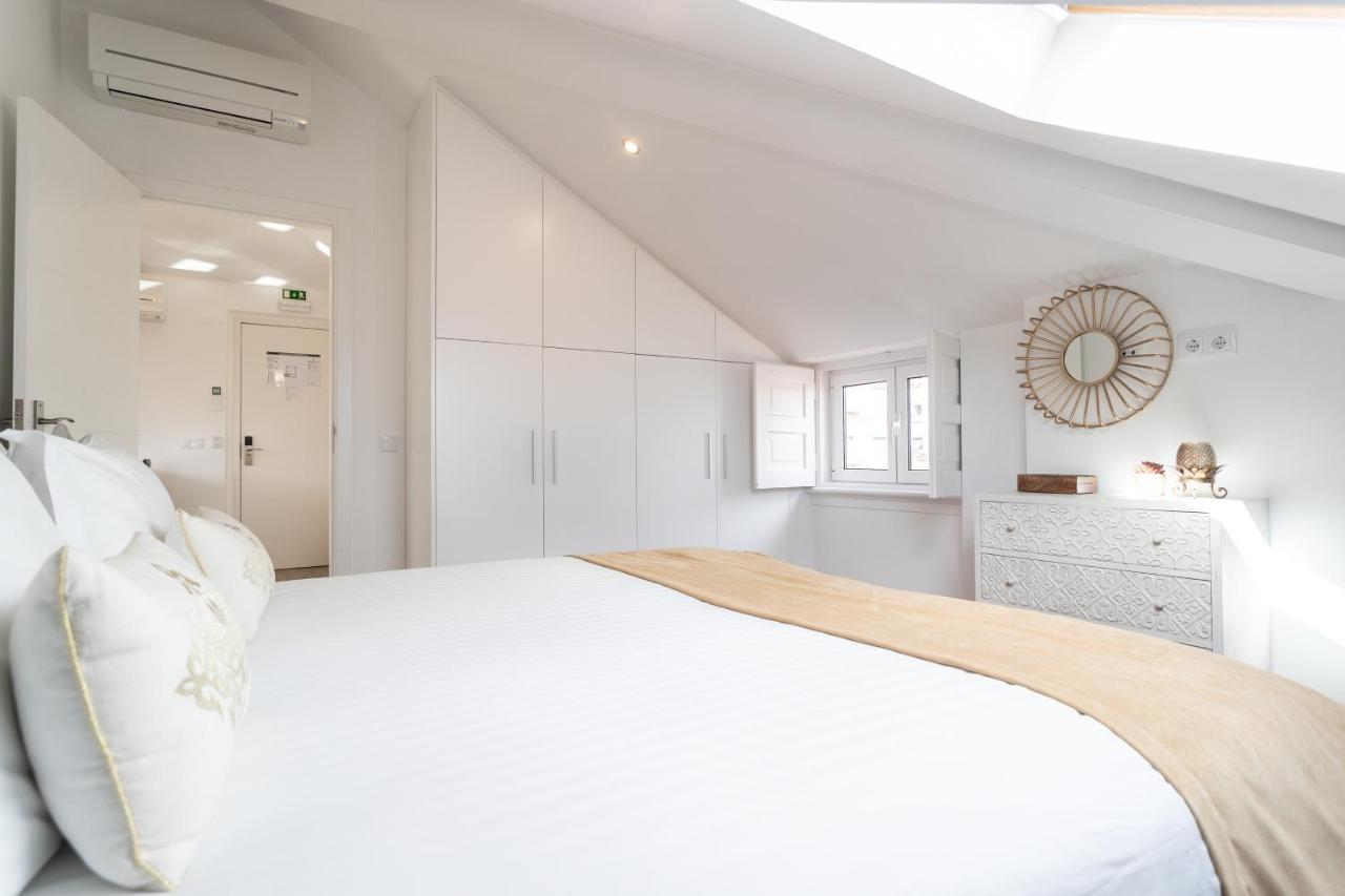 Duques Villa Luxury Guesthouse Lisbon Bagian luar foto