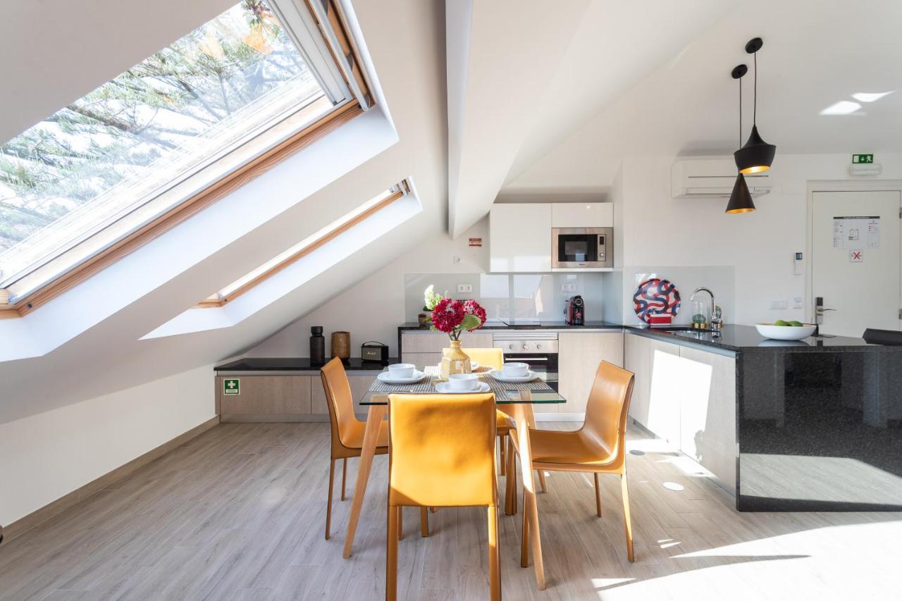 Duques Villa Luxury Guesthouse Lisbon Bagian luar foto