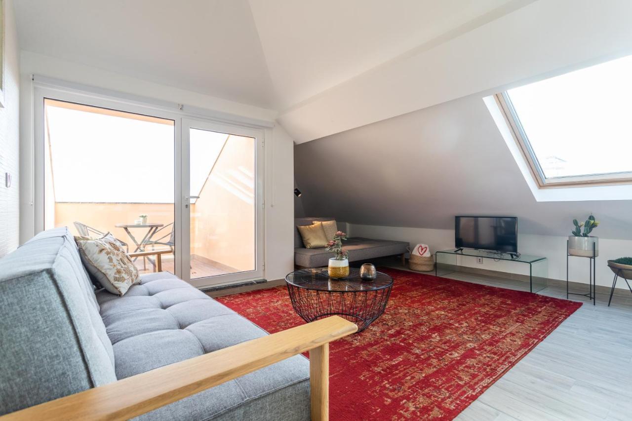 Duques Villa Luxury Guesthouse Lisbon Bagian luar foto