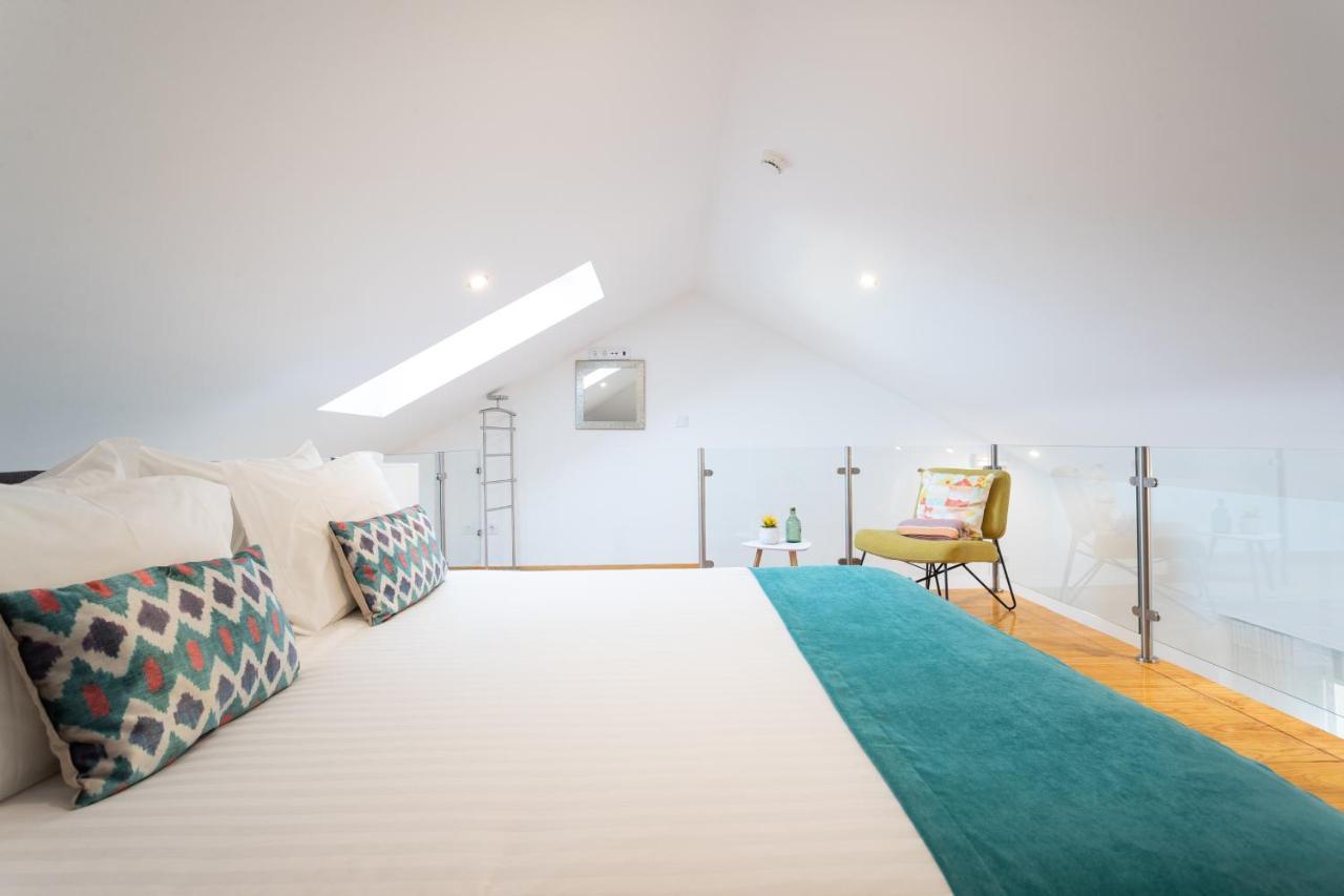 Duques Villa Luxury Guesthouse Lisbon Bagian luar foto
